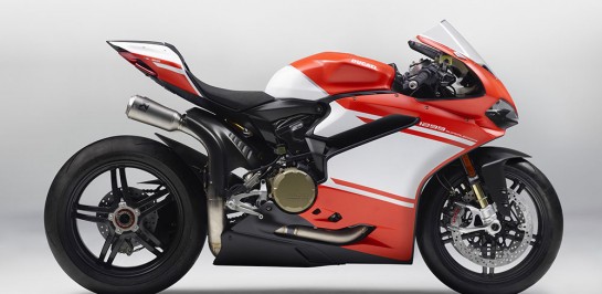 เตรียมเปิดตัว Ducati Superleggera V4 วันที่ 6 ก.พ. นี้ ม้า 234 ตัว เบาเพียง 152 กก.!