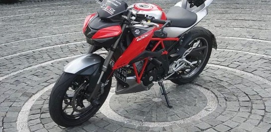 Suzuki GSX-S150 Brutale