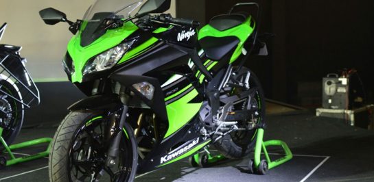 New Kawasaki Ninja 300 BS6 เวอร์ชั่นอัพเกรด ลุ้นเตรียมเปิดตัวเร็วๆ นี้!