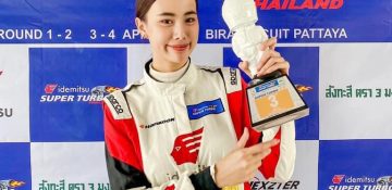 ญิ๋งญิ๋ง ศรุชา นักแข่งป้ายแดง สตาร์ทเครื่องเดินหน้าเต็มกำลังด้วยความกล้า ไม่ถอยแม้ต้องเจออุปสรรค คว้าอันดับ 3 ที่สนามพีระเซอร์กิต