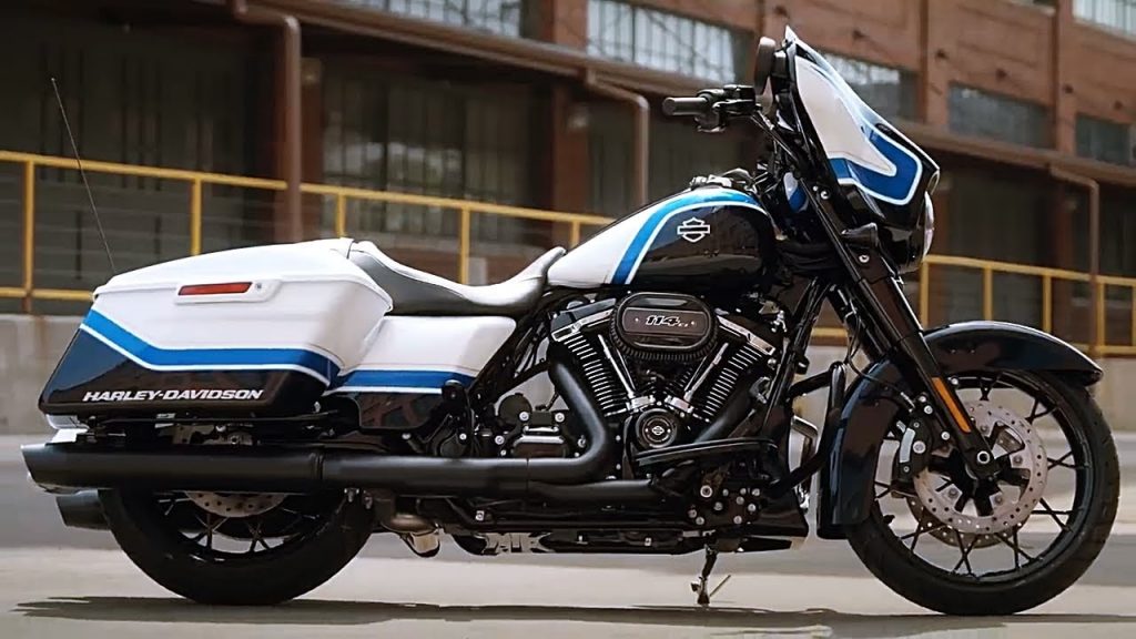 เปิดตัว 2022 Harley-Davidson Street Glide Special "Arctic Blast"