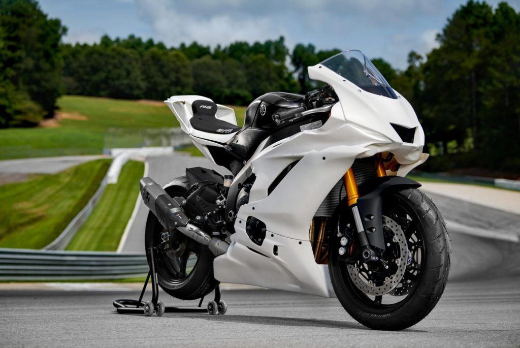 Yamaha YZFR6 "GYTR" จะกลับสู่ตลาดอเมริกาในรูปแบบรถสนามแข่งเท่านั้น
