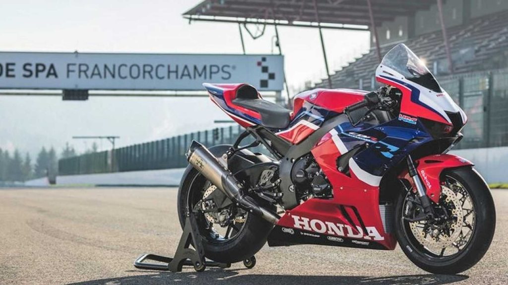 เปิดตัว 2022 Honda CBR1000RR-R Spa 100 รุ่นพิเศษ