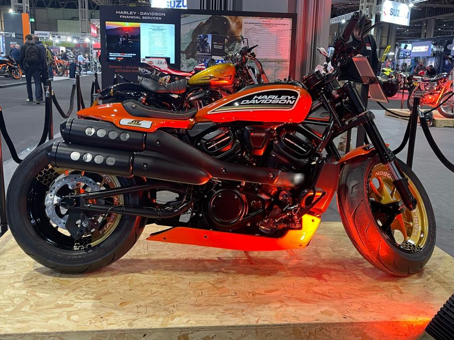 ชมภาพตัวแต่ง Sykes Harley-Davidson Sportster S