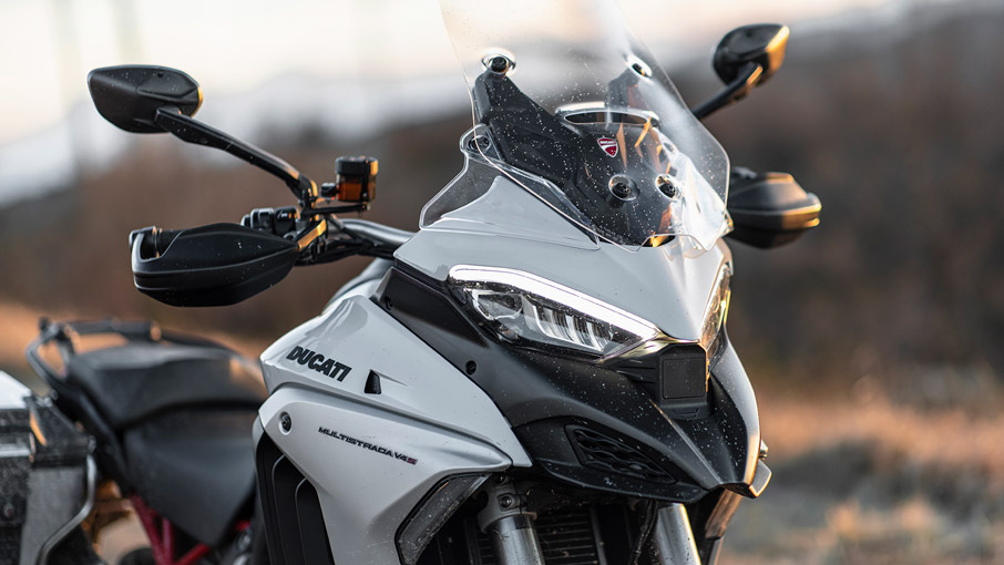 อัพเดทสีสันใหม่ของ 2022 Ducati Multistrada V4