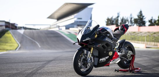 เปิดตัว 2022 Ducati Panigale V4 SP2