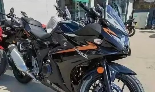 Suzuki อัพเดต GSX-250R ให้ใกล้เคียงกับ Hayabusa