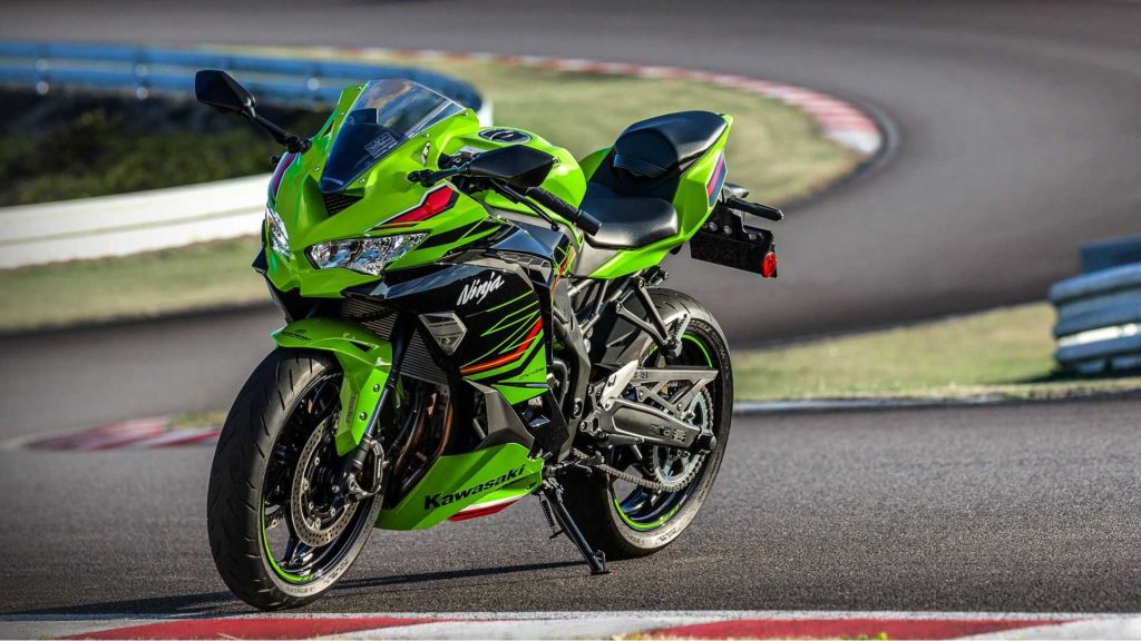 เปิดตัว Kawasaki Ninja ZX-4RR รถสปอร์ต 399cc 4 สูบเรียง อย่างเป็นทางการ