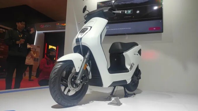 Honda EM1 สกู๊ตเตอร์ไฟฟ้า โชว์ตัวที่งาน IMS 2023 ประเทศอินโดนิเซีย