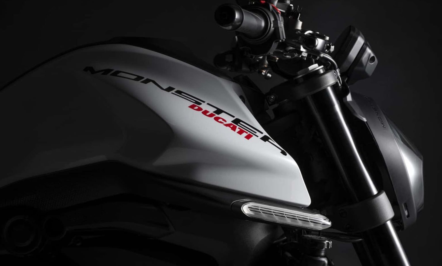 เปิดตัว Ducati Monster 2024 อย่างเป็นทางการ!