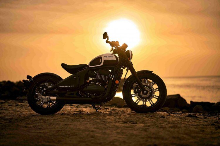 เปิดตัว Jawa 42 Bobber Black Mirror รถบ็อบเบอร์รุ่นใหม่ 334 ซีซี ราคาเริ่มต้น 96,400 บาท