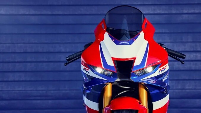 เปิดตัว Honda CBR1000RR-R SP 2024 รถสปอร์ตตัวแรงอย่างเป็นทางการ