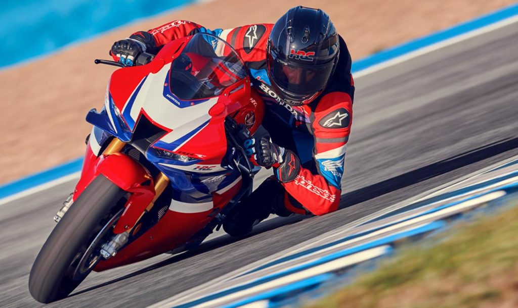 เปิดตัว New Honda CBR1000RR-R FIREBLADE และ FIREBLADE SP 2024 รุ่นปรับปรุงใหม่ อย่างเป็นทางการ