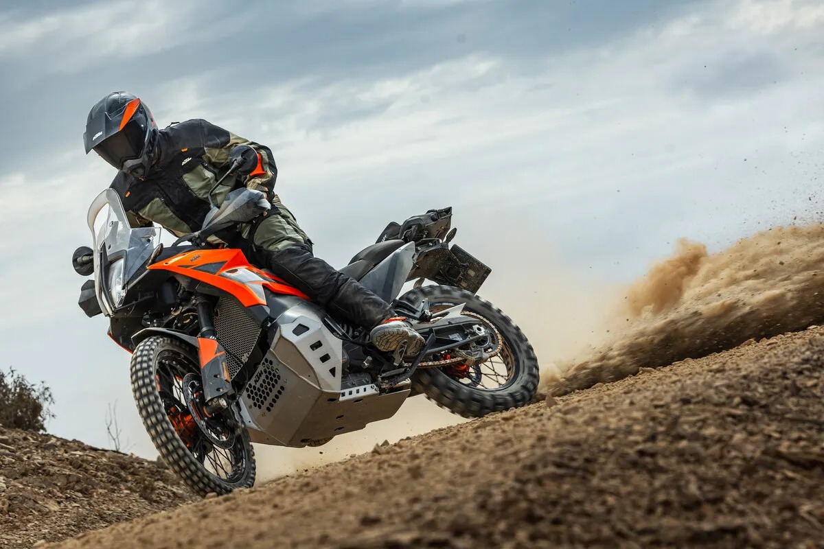 เปิดตัว KTM 790 Adventure 2025 โมเดลใหม่ ที่เข้ามาแทนยที่ 890??