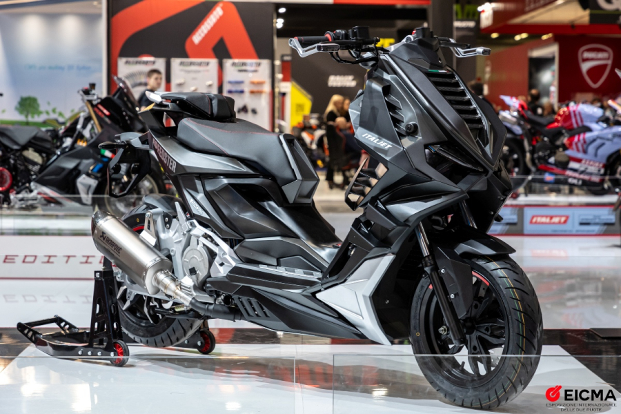 เผยโฉม Italjet Speedster 125 & 200 2025:ที่งาน EICMA 2024