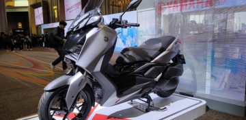 เจาะลึก Yamaha XMAX 2025 บิ๊กสกู๊ตเตอร์สุดล้ำ ปรับราคาใหม่ โดนใจสายซิ่ง!​