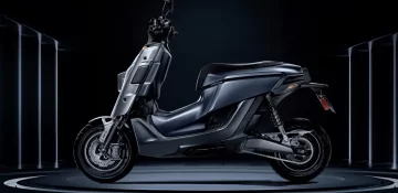 เปิดตัว Yamaha EMF สกู๊ตเตอร์ไฟฟ้ารุ่นใหม่ ดีไซน์โหด ตัวจริงสายอนาคต!