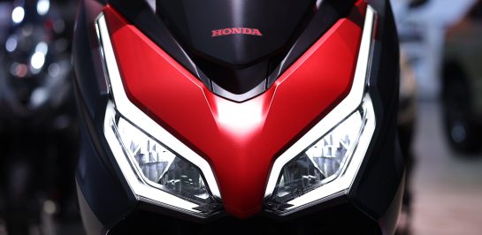 เปิดตัว New Honda Forza350 รุ่นใหม่ Matte Boulevard สปอร์ตหรูเต็มพิกัด