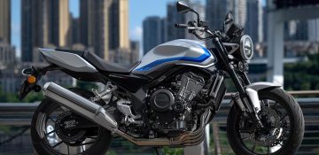 เปิดตัว Honda CB500 SUPER FOUR 2026 4 สูบ มี E-Clutch ราคา 204,000 บาท