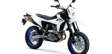 เปิดตัว Suzuki DR-Z4SM 2026 ซูเปอร์โมตาร์ด 400cc รุ่นใหม่